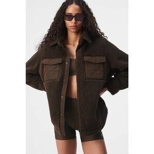 NWT Alo Sherpa Edge Shacket Jacket in Espresso Size Medium